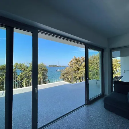 Apartment Buric House - M - 95m2 And 54 M2 Terrace Rovinj
